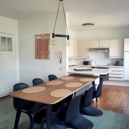 Apartment Duplex *